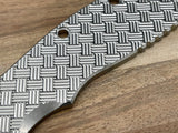 Hinderer XM Series "Weaver" Ti scale