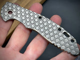 Hinderer XM Series "Hexi" Ti scale
