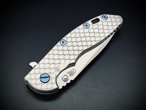 Hinderer XM Series "Dragon Scales" Ti scale